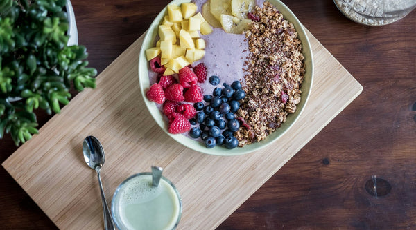 Bowl of granola with oats, nuts and dried fruit — is granola actually healthy?