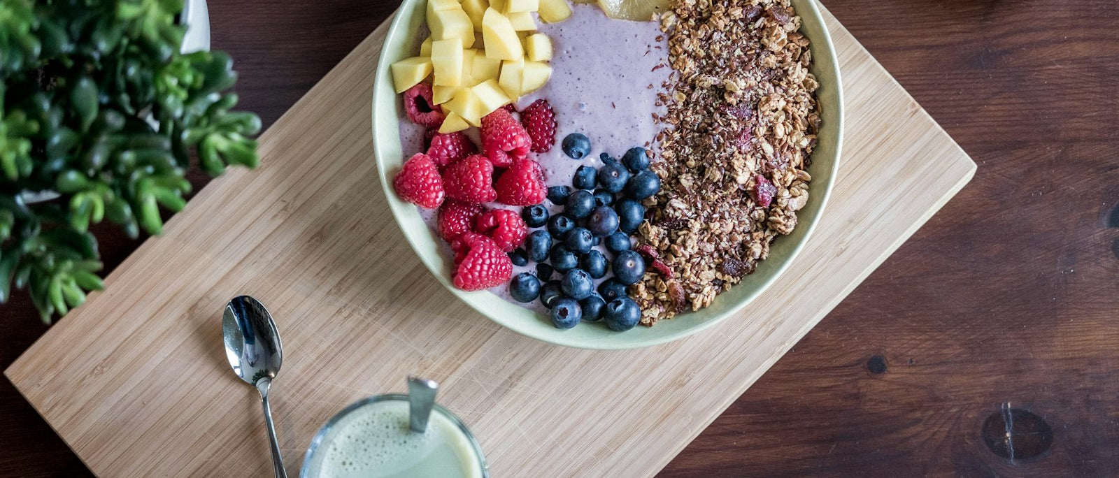 Bowl of granola with oats, nuts and dried fruit — is granola actually healthy?